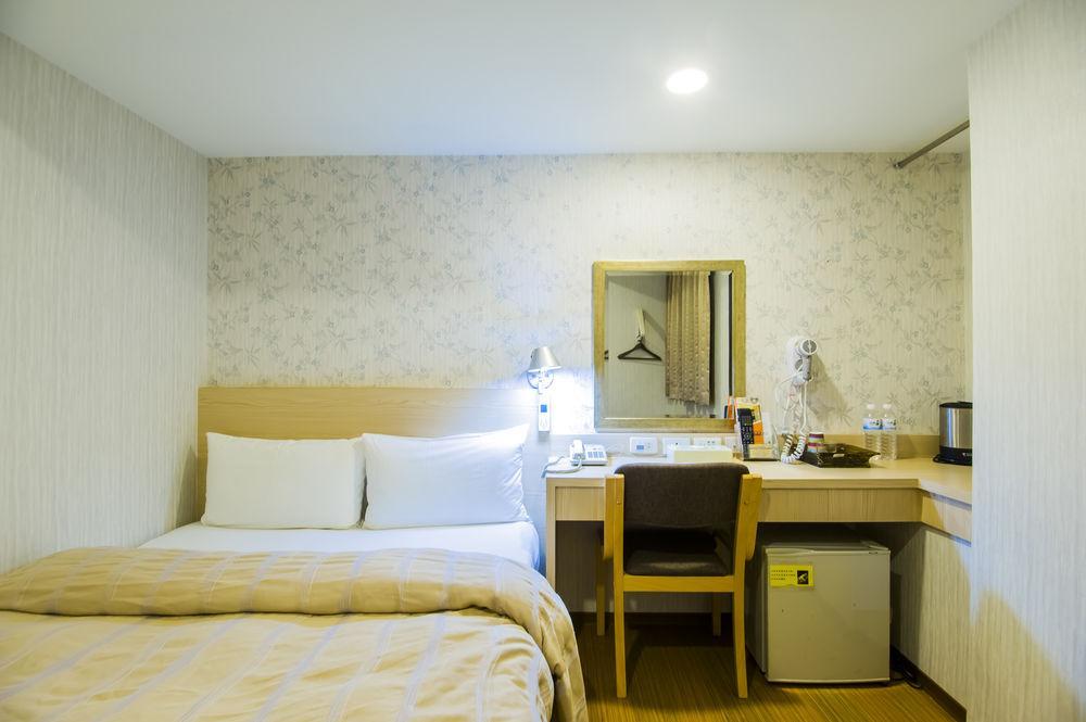 Sanduo Hotel Kaohsiung Luaran gambar